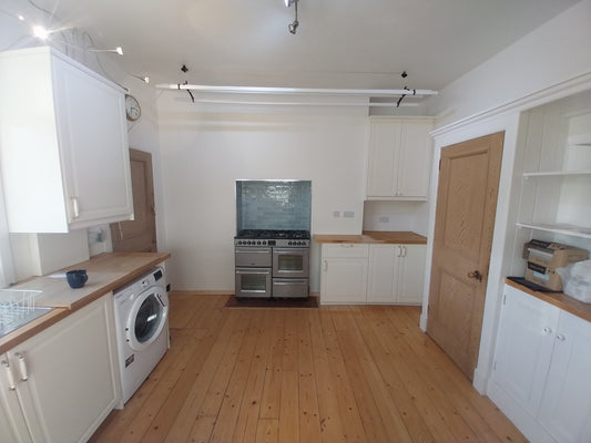 Greenbank: Elegant Enhancements for a Detached Bungalow
